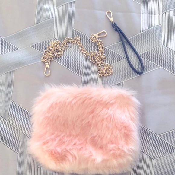 Handbags - Faux fur pink bag